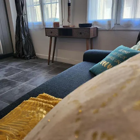 Le Come-ci, Comme Ca *