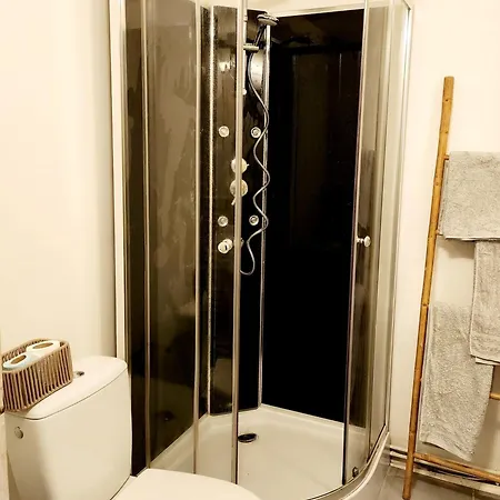 Le Come-ci, Comme Ca *