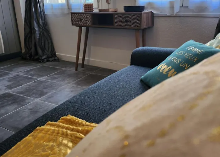 Le Come-ci, Comme Ca *